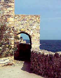 Monemva3.jpg (14760 Byte)